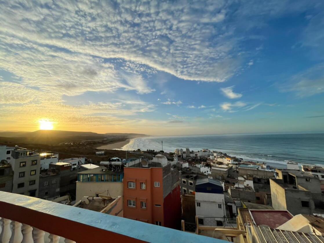 Binic Surf House Bed & Breakfast Taghazout Exterior photo