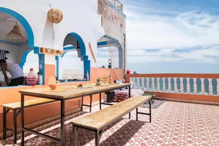 Binic Surf House Bed & Breakfast Taghazout Exterior photo